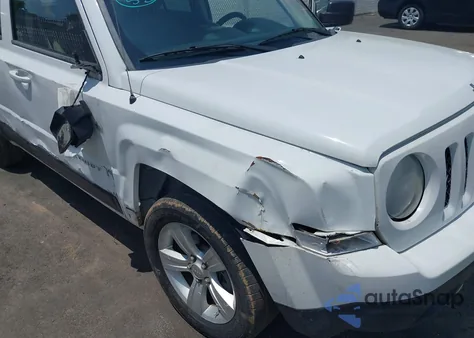 2014 Jeep Patriot Sport из США, поврежденный, VIN 1C4NJPBA3ED869659